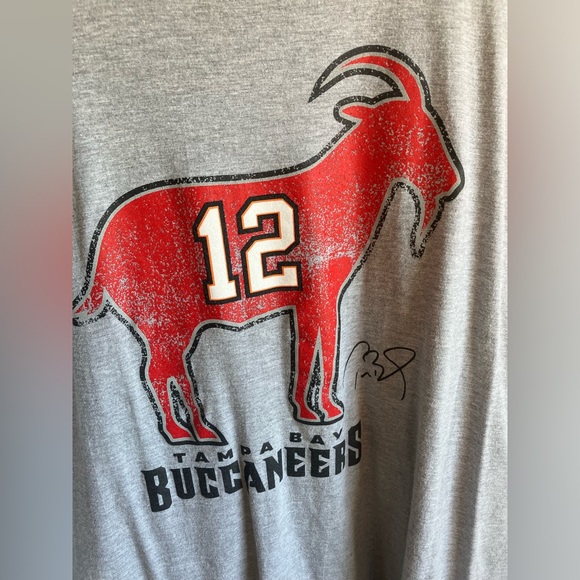 Tampa Tom Brady T-Shirt - Picture 2 of 4